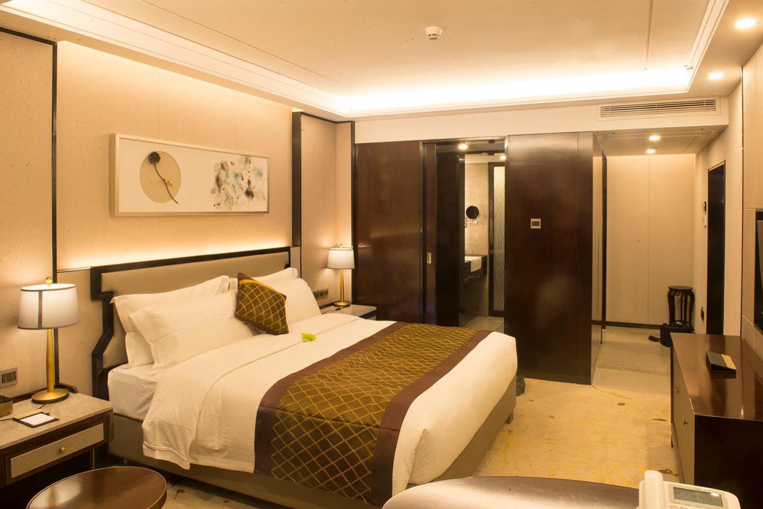 Shenzhen Silver Lake Conference Center Hotel Exterior photo